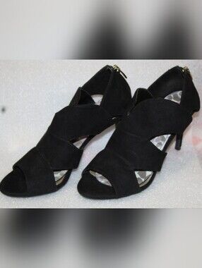 Limelight Aidynn Black Heels